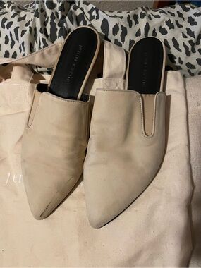 Jenni Kanye  Toe Slip-On Mules in Cream